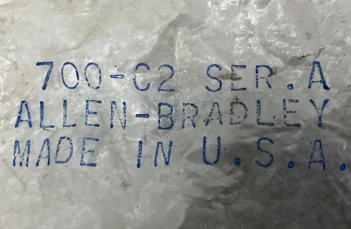 Lot of 5 New Allen Bradley 700-C2 Ser A Contact Cartridge