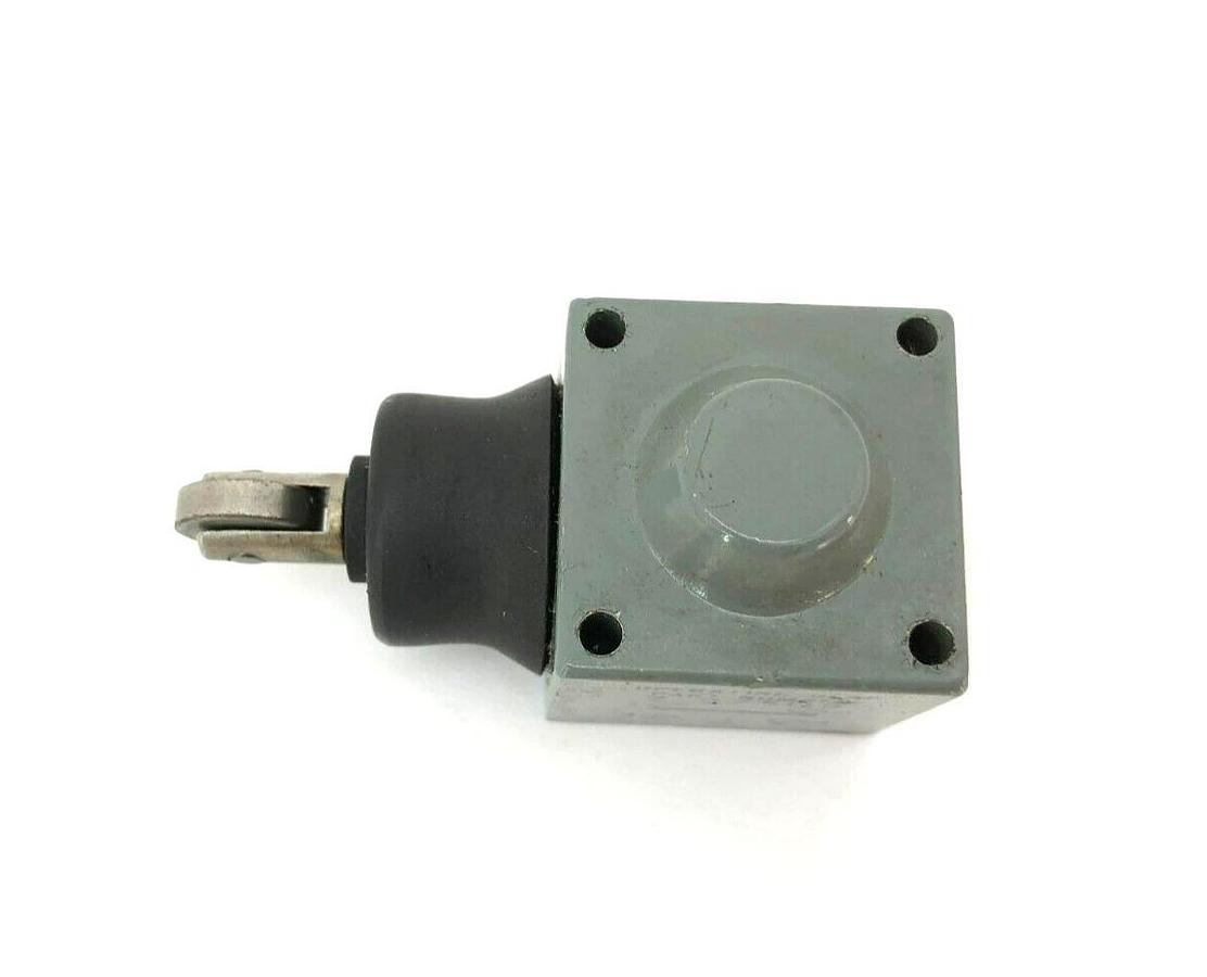 New AB Allen-Bradley Z-27508 Operating Head