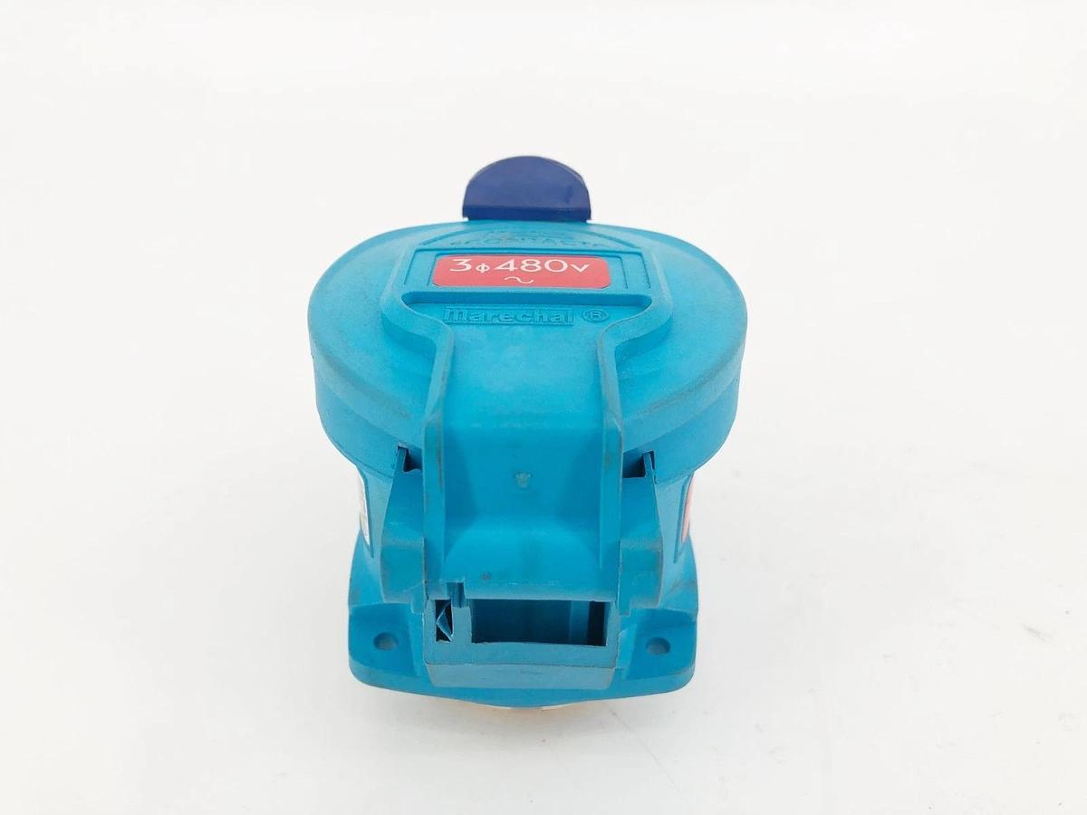 New Meltric 63-34043 Switch Rated Receptacle DSN30 480V 30A - No Box