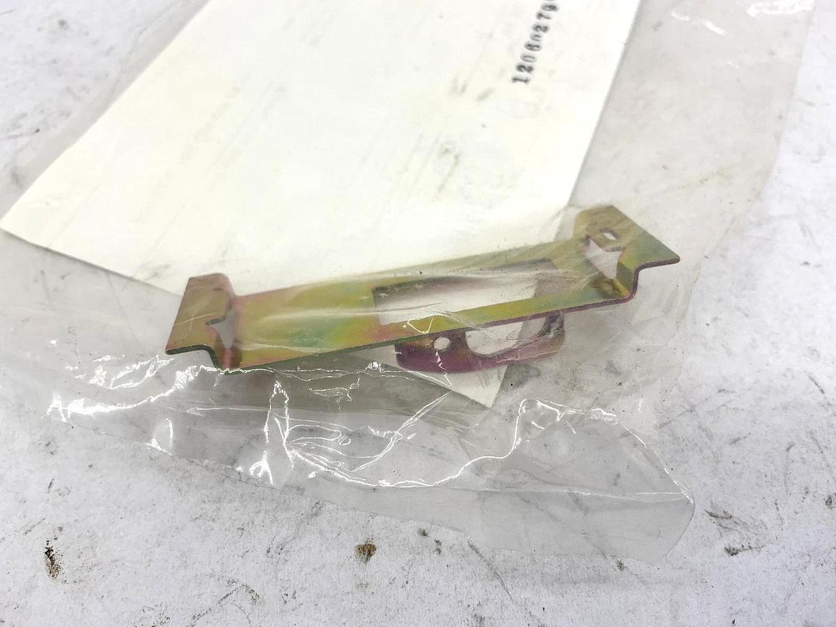 Lot of 2 New Siemens BQDPLD Handle Padlocking Device BQD Frame Circuit Breakers