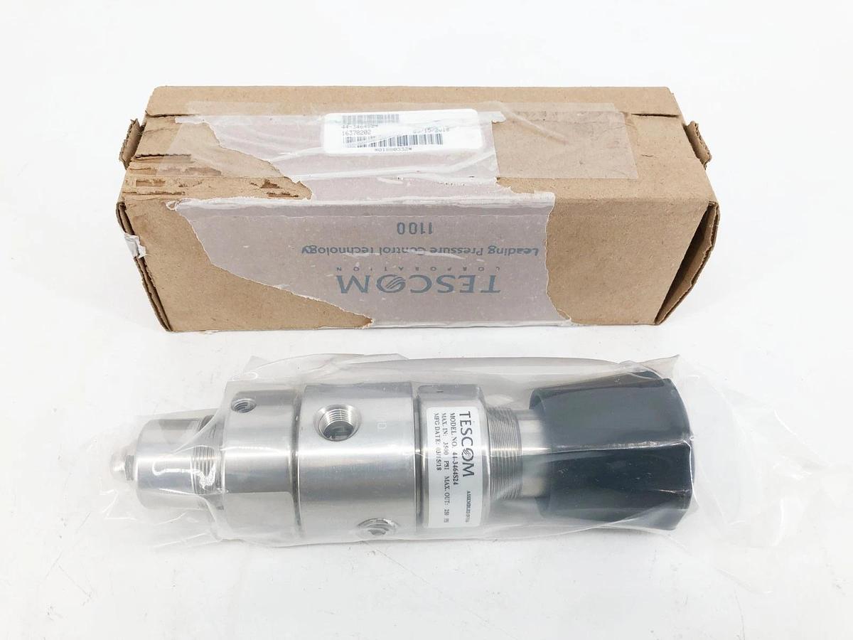 New Tescom 44-3464S24 Pressure Reducing Regulator SS 3500psig In 0-250psig Out