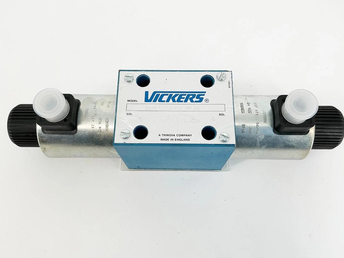 New Vickers DG4V-5-6CJ-M-U-H6-20 Solenoid Valve 24VDC 38W - No Box