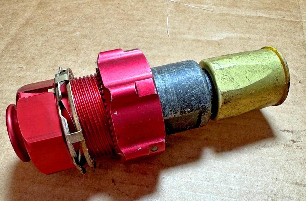 New Parker Transair 6615 40 50 Female to 1-1/2" Male NPT Threaded Stud Adapter