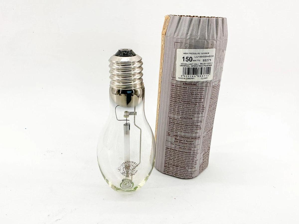 New Lot of 2 General Electric LU150/55/H/ECO High Pressure Sodium Lamp 150W