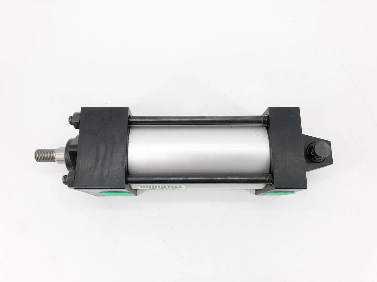 New Numatics P3AL-03A1D-CAA0 Pneumatic Cylinder 2" Bore 3" Stroke - No Box