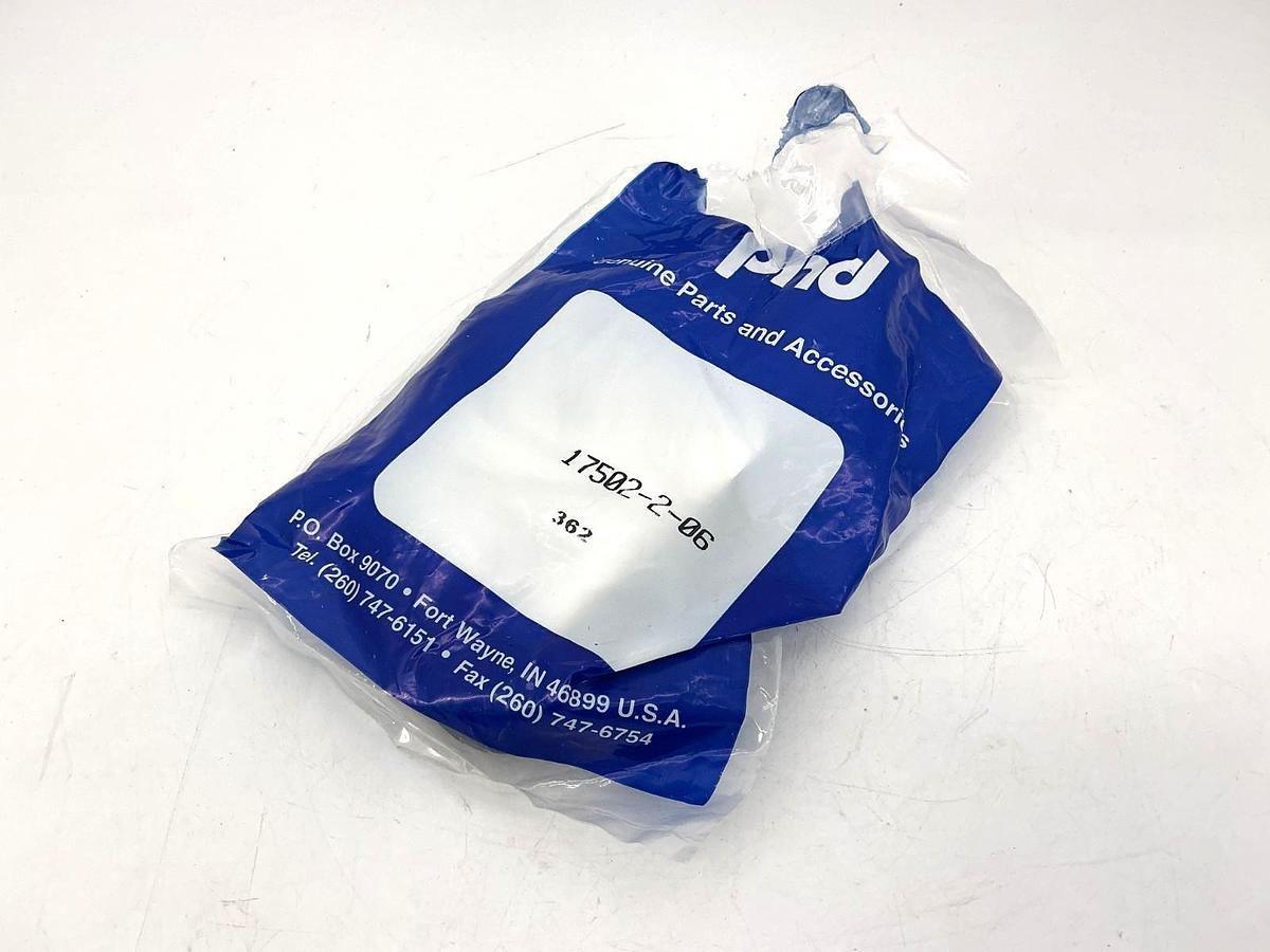 New PHD 17502-2-06 Compact Proximity Switch 10-30VDC 10Watt 200mA MAX 3-Wire