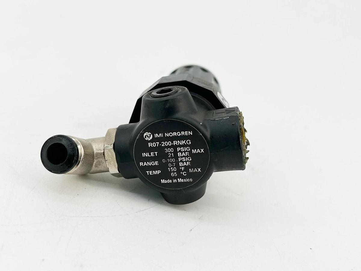 Used Norgren R07-200-RNKG Pressure Regulator 300PSIG 21 Bar 150 Deg