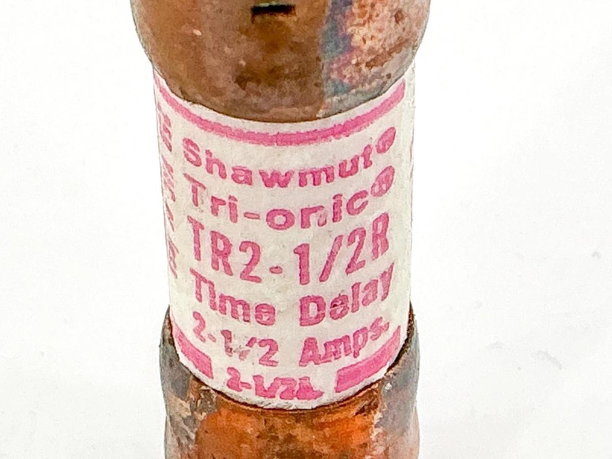 New Lot of 5 Ferraz Shawmut TRM2-1/2R Time Delay Fuse 2-1/2A 250V RK5 - No Box