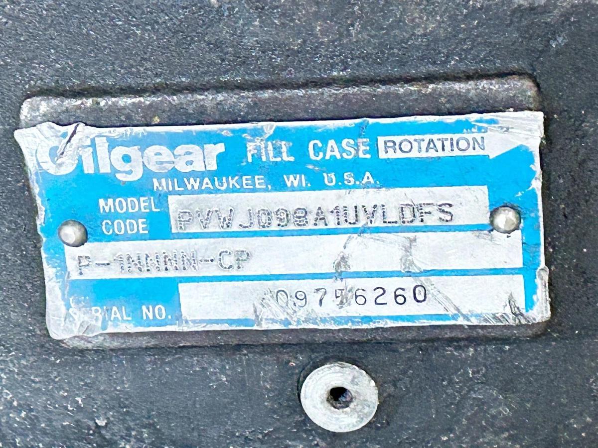 Used Oil Gear PVWJ-098A1UV-LDFS-P-1NNNN-CP Hydraulic Piston Pump