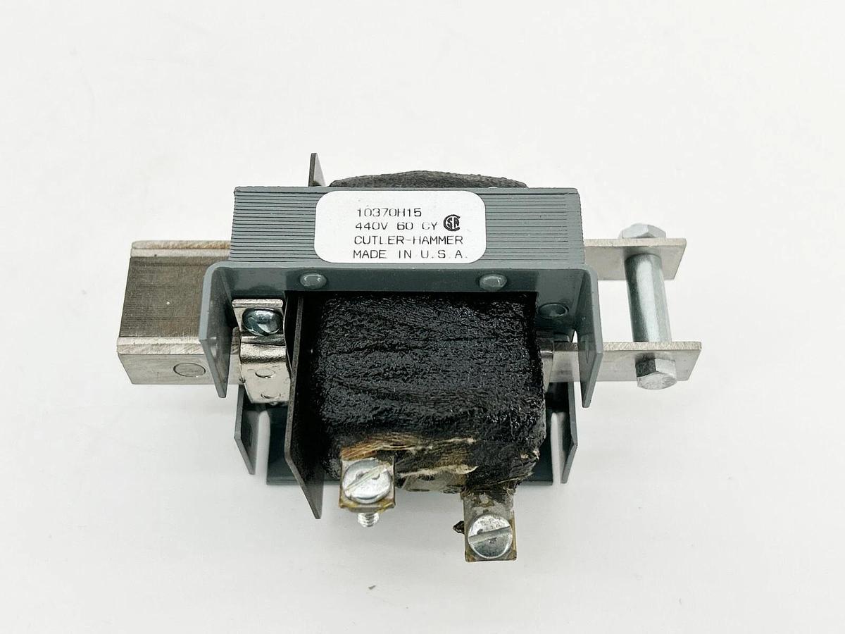 New Cutler Hammer 10370H15 Push Type Solenoid Assembly 440V 60 CY