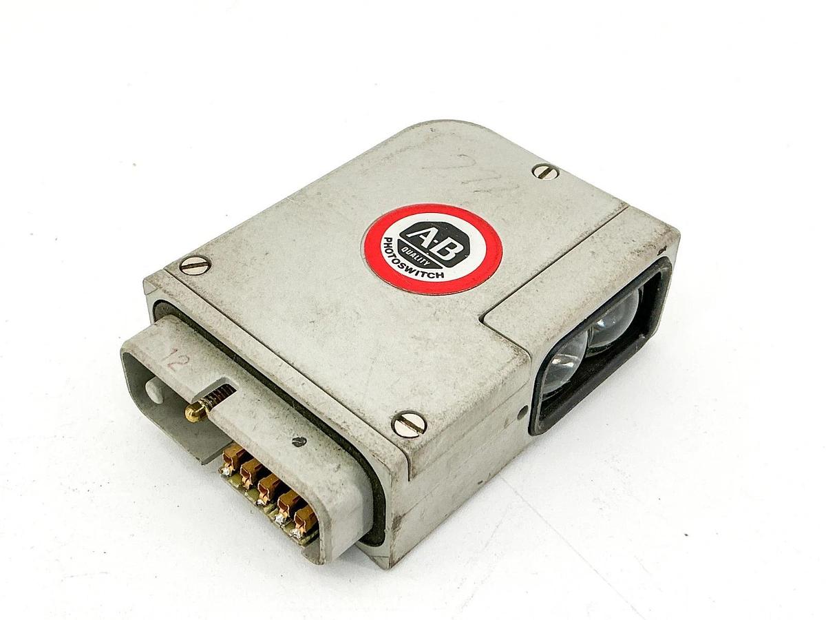Used Allen Bradley 42LRC-5210 Photoswitch Sensor Head 120V 30mA Ser.B
