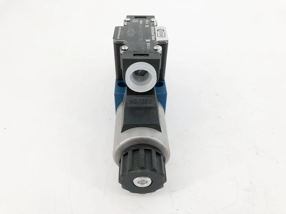 New Hydro Custom 4WE6J-6X/ER110BL Directional Valve 110V 1707