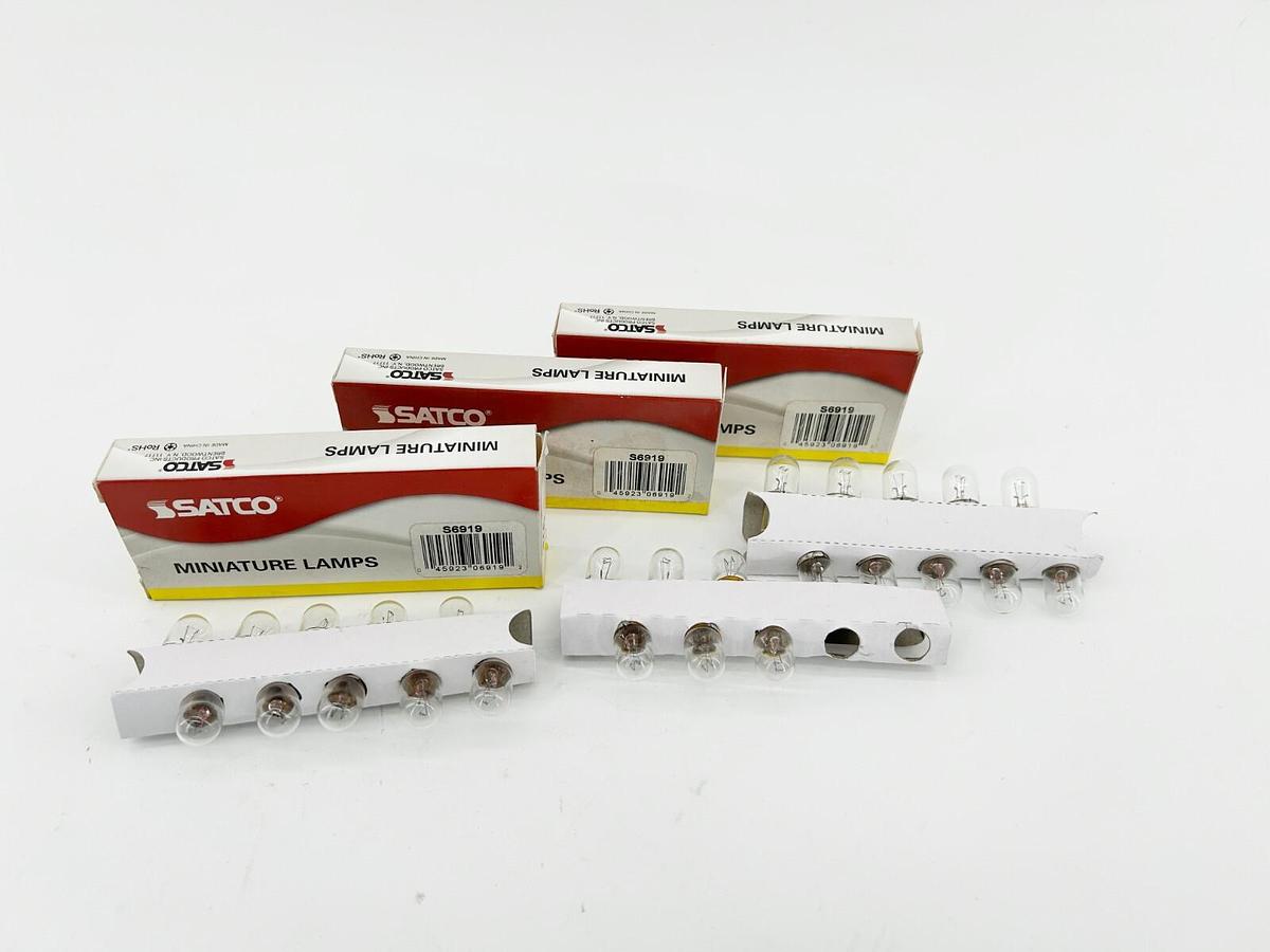 New Lot of 15 Satco S6919 Miniature Lamps 1.12W T3 1/4 15000 HRS 14V