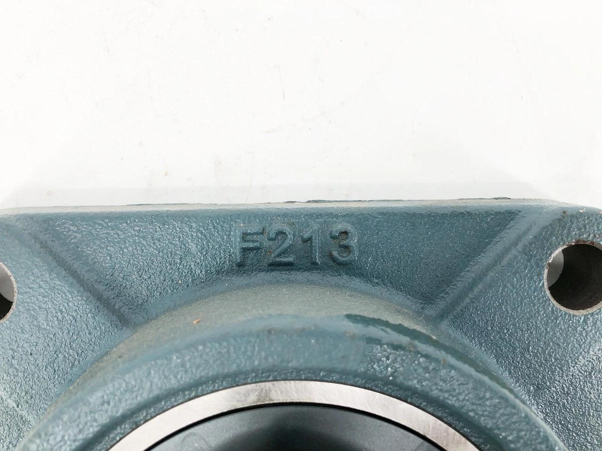 New AMI Bearings UCF213 4-Bolt Flange Bearing Unit 65mm Bore