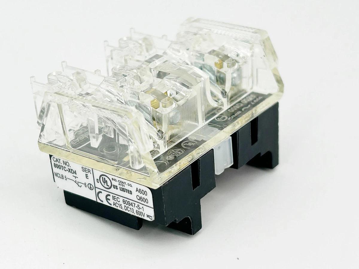 New Lot of 2 Allen Bradley 800TC-XD4 Shallow Contact Block 30MM Ser.E