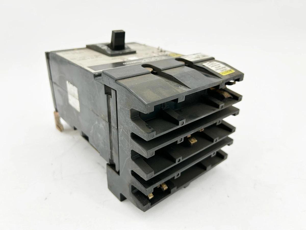 Used Square D FA32020 Circuit Breaker 20A 3P 600V