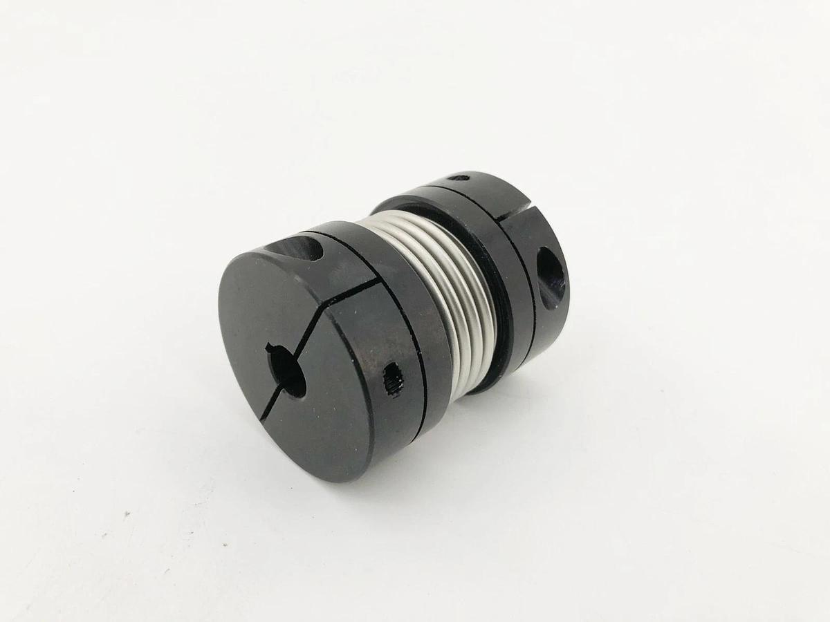 New Ruland BCK26-10-6-A Bellows Coupling Clamp 5/8 X 3/8 Bores 1-5/8 OD