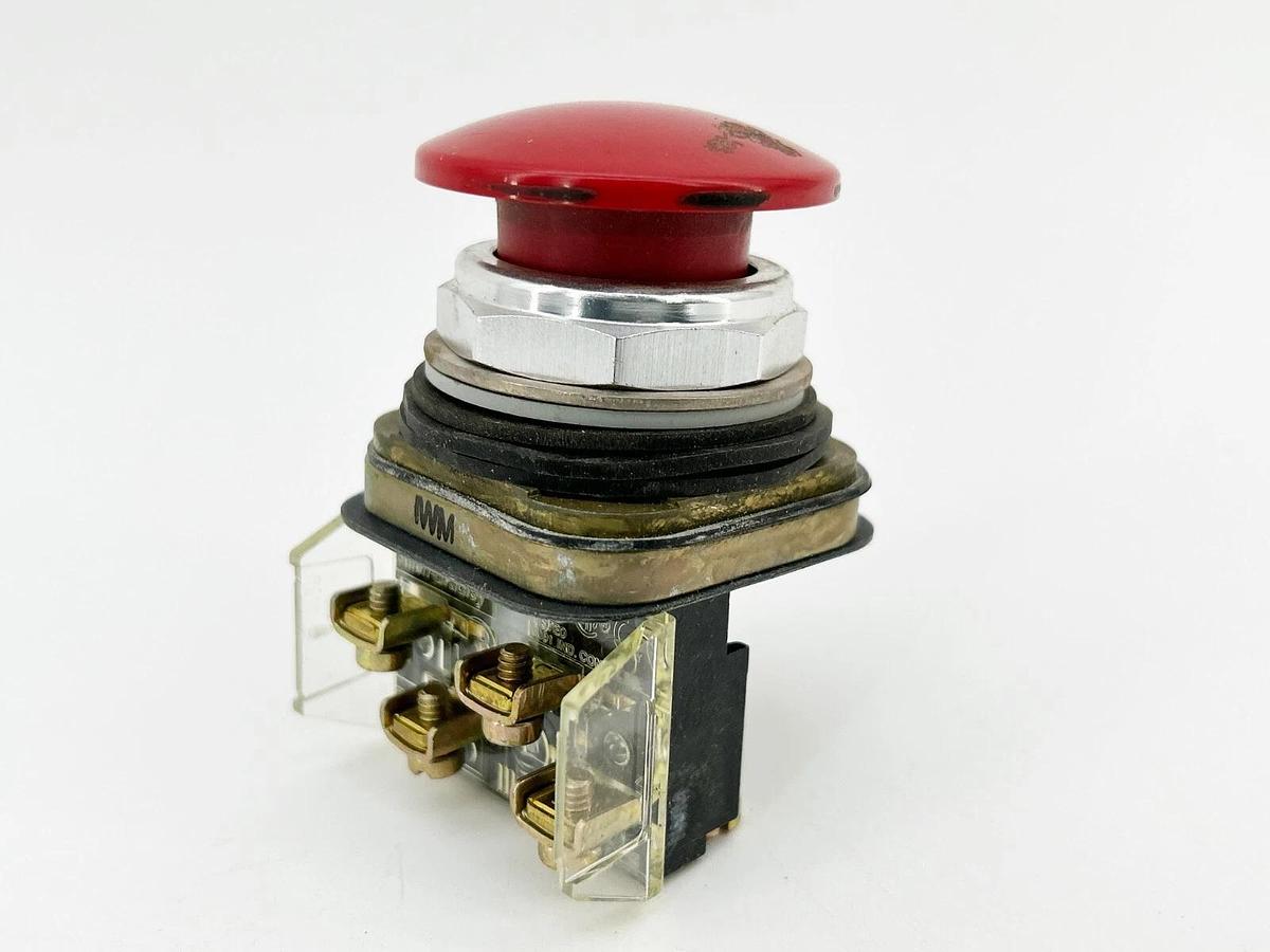 Used Allen Bradley 800T-D6A Pushbutton Momentary Contact 30MM Red Ser. T