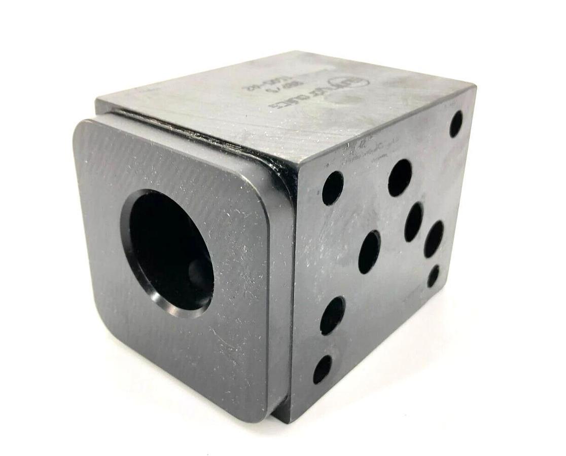 New Sun Hydraulics BBP/S Steel Cartridge Manifold