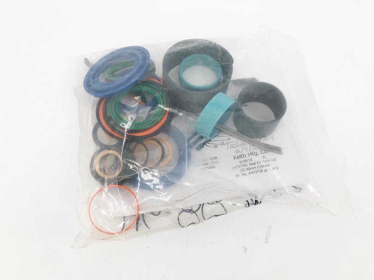 New Keith 4737301 Seal Kit CD 80mm Cylinder