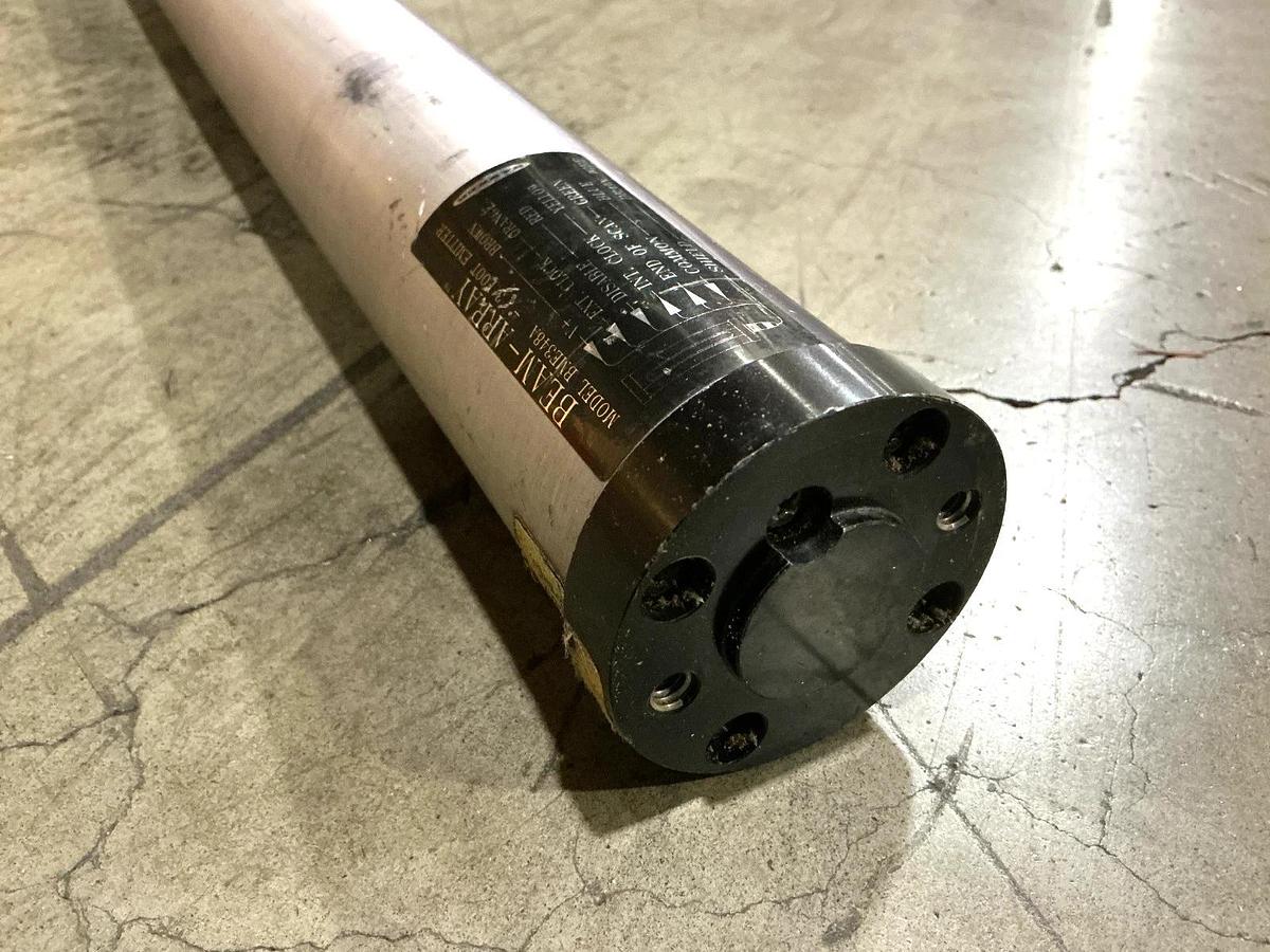 Used Banner Engineering BME348A Beam Array 3ft Emitter