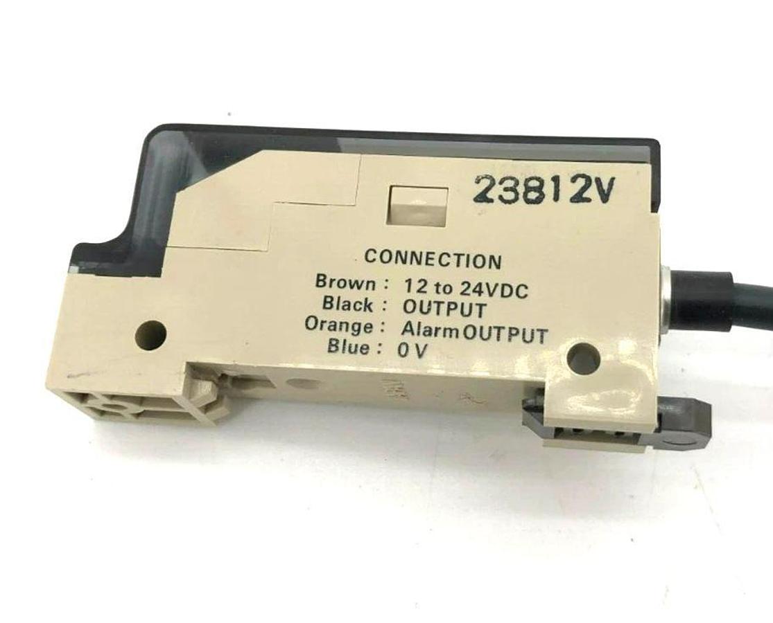 New Omron E3C-JC4P Photoelectric Sensor 12 to 24VDC