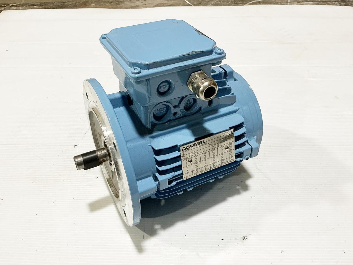 Used Cumel NT0135PB6B5M6 Electric Motor 690V 1160RPM 0.37KW 19F165