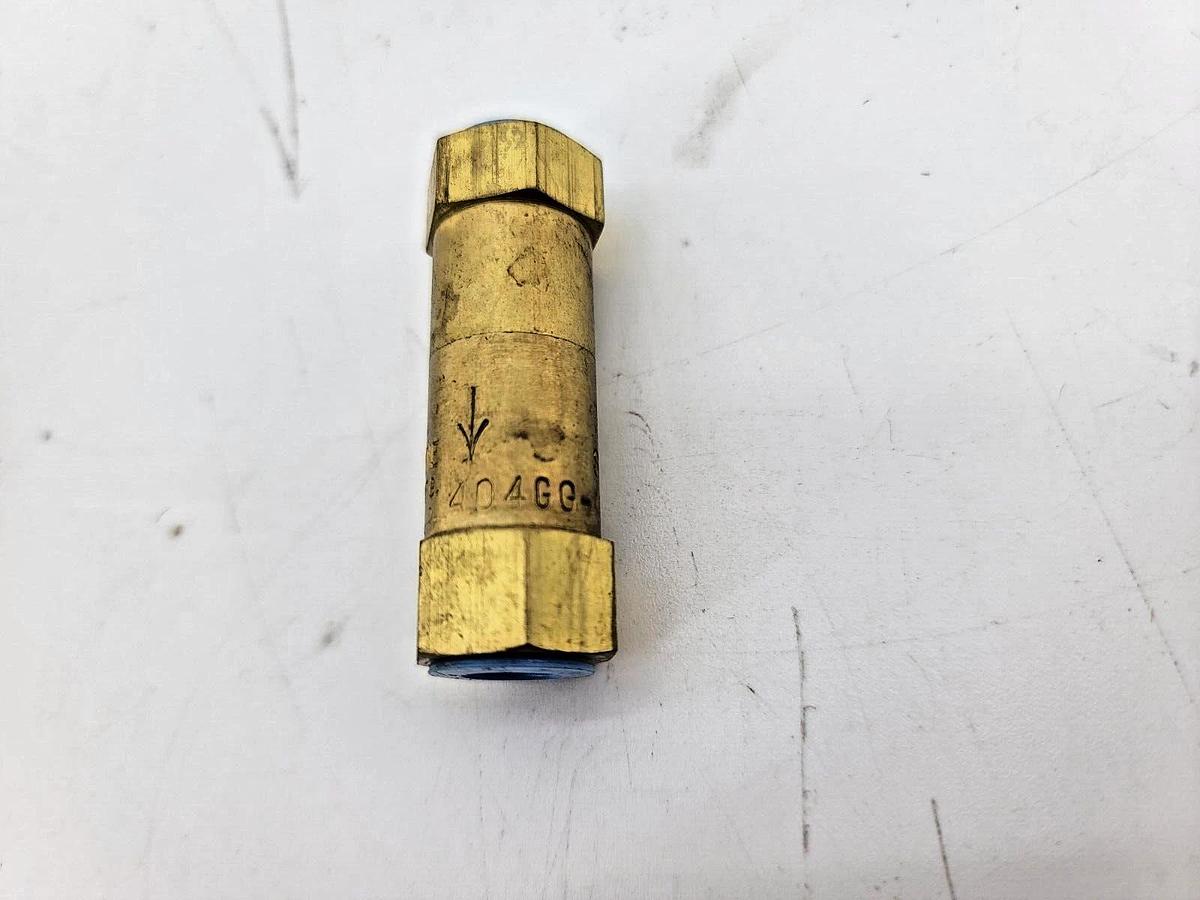 New Teledyne 404GG-1/8B-3 Hydraulic Ball Check Valve S8 Female Parker