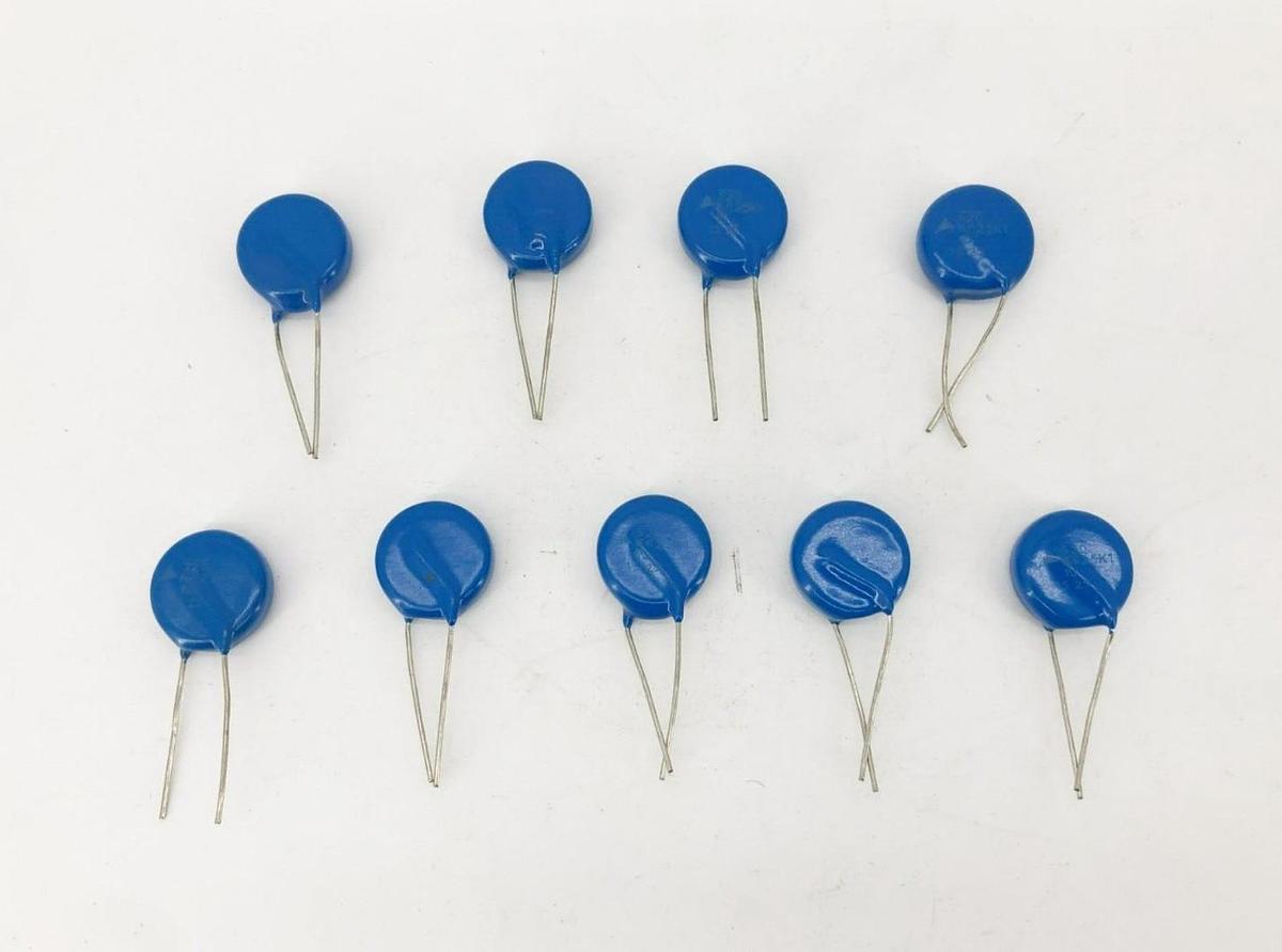 Lot of 9 New EPCOS S20K625K1 Varistors 1KV 10KA 625V B72220P3621K101