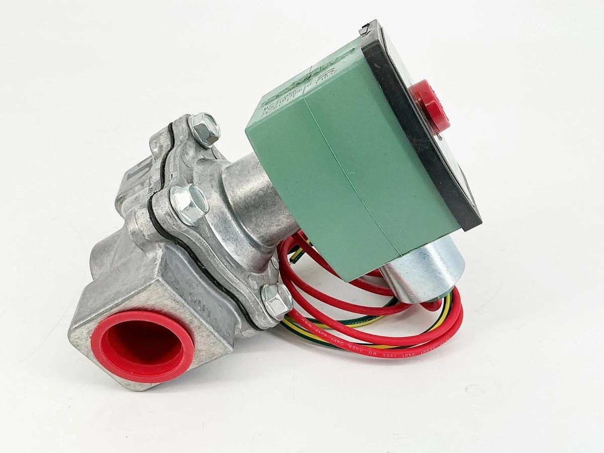 New Asco 8215G033 24VDC Solenoid Valve 125PSI 3/4" Pipe 11.6W - No Box