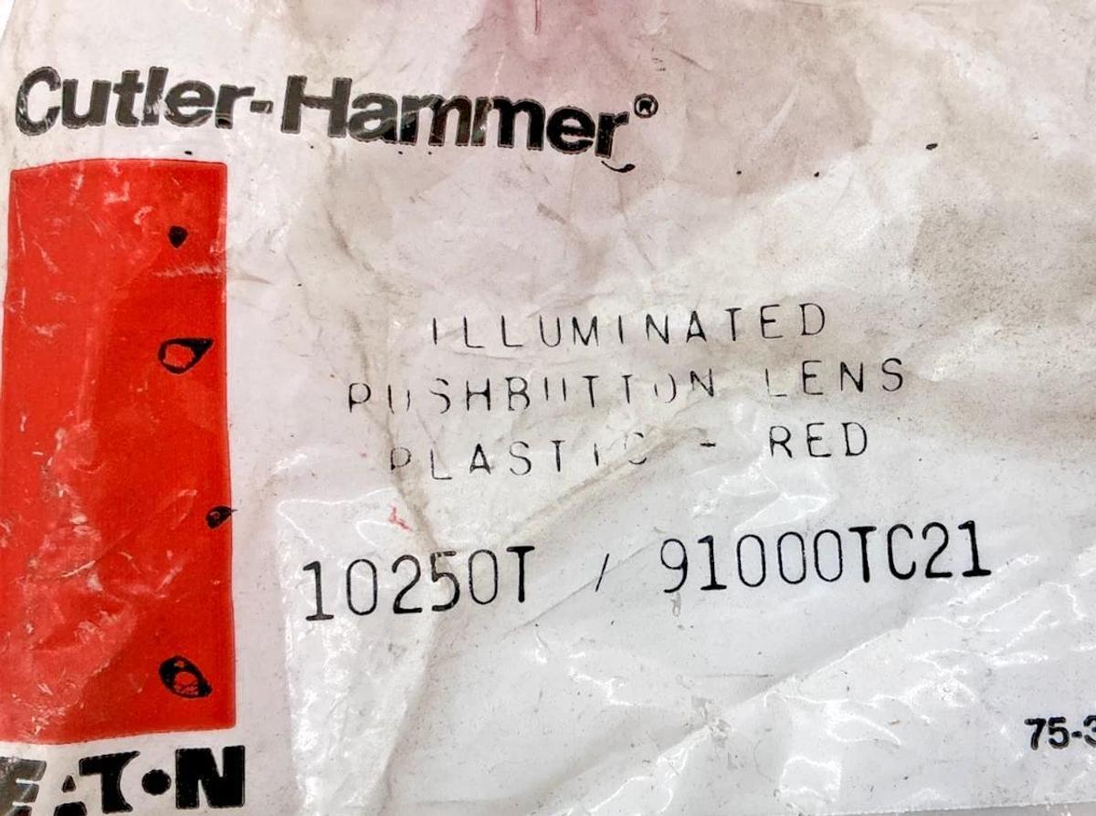 Lot of 4 New Cutler-Hammer 91000TC21 Pushbutton Lens Plastic-Red 10250T