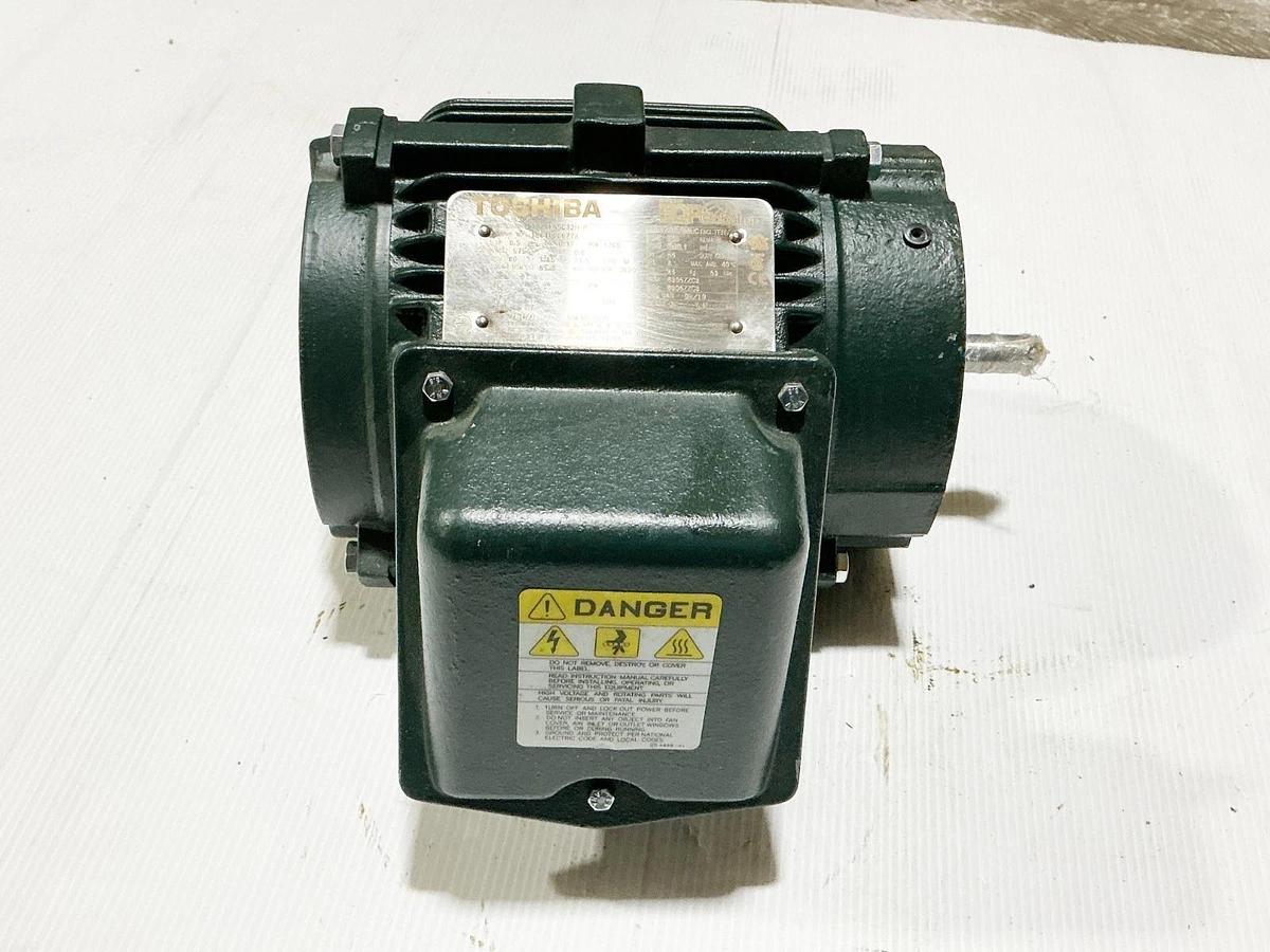 New Toshiba 1/24FNSC32H-P Electric Motor .5HP 575V 3PH 1765RPM
