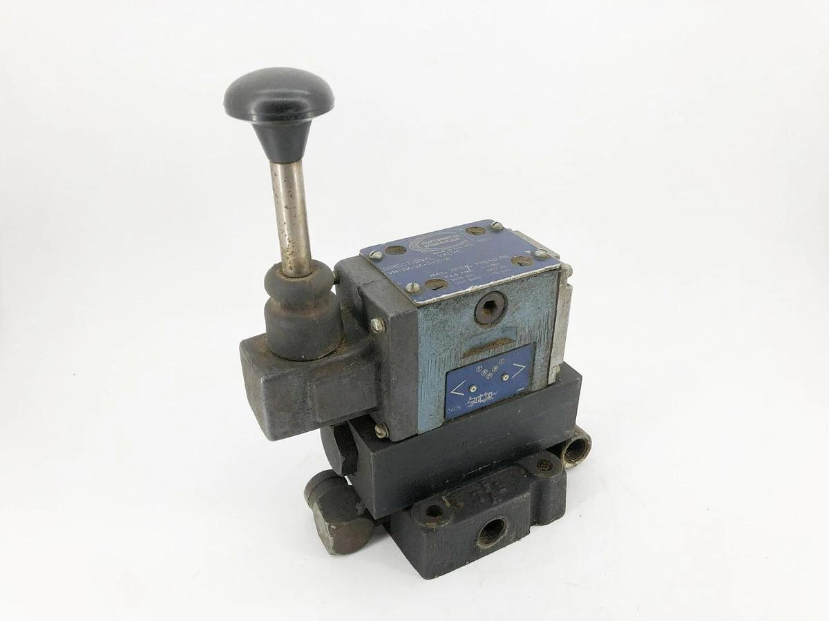 Used Continental Hydraulics VM12M-3A-G-10-A Directional Valve