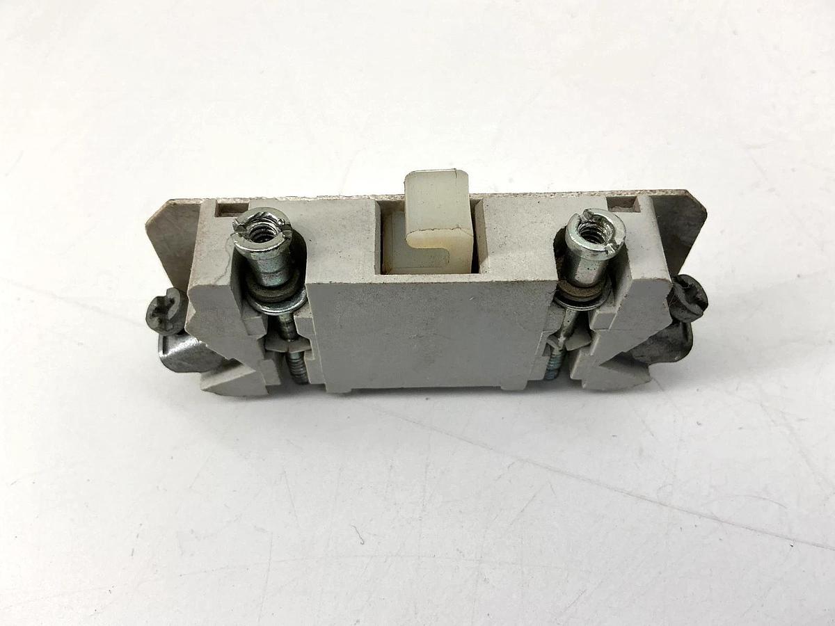 Used Cutler-Hammer C320KGS20 Ser A2 Auxiliary Contact Block 1NO 10A 600VAC