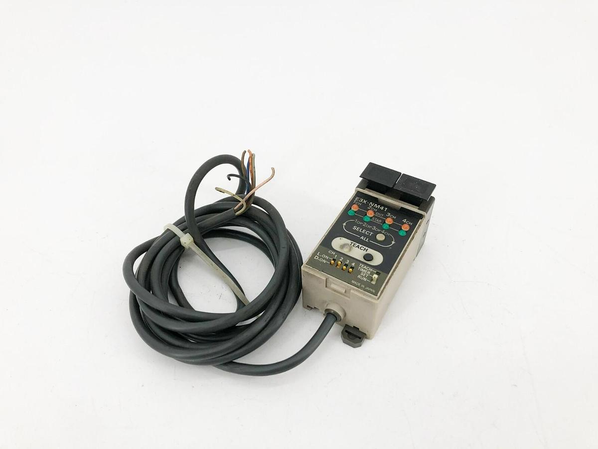 Used Omron E3X-NM41 Fiber Optic Photoelectric Sensor