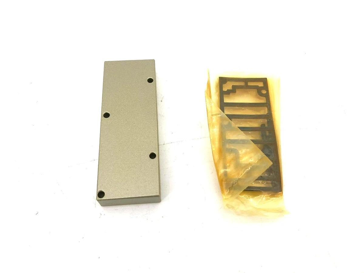 Lot of 4 New SMC VVFS3000-10A Blank Station Kits