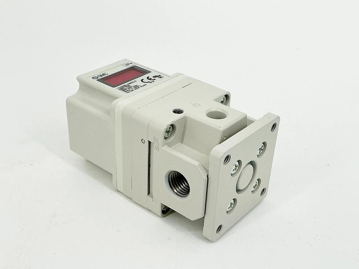 New SMC ITV2030-04F2CL5 Pneumatic Regulator 1/4" 24V