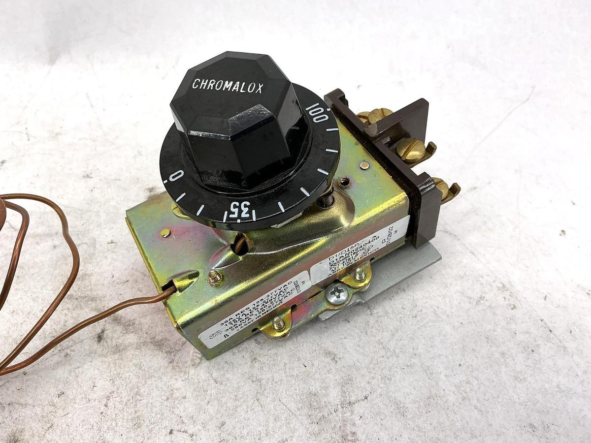 Used RobertShaw Chromalox 300-048518-012 D1/D18P Thermostat 0-100F 30A 120/277VAC