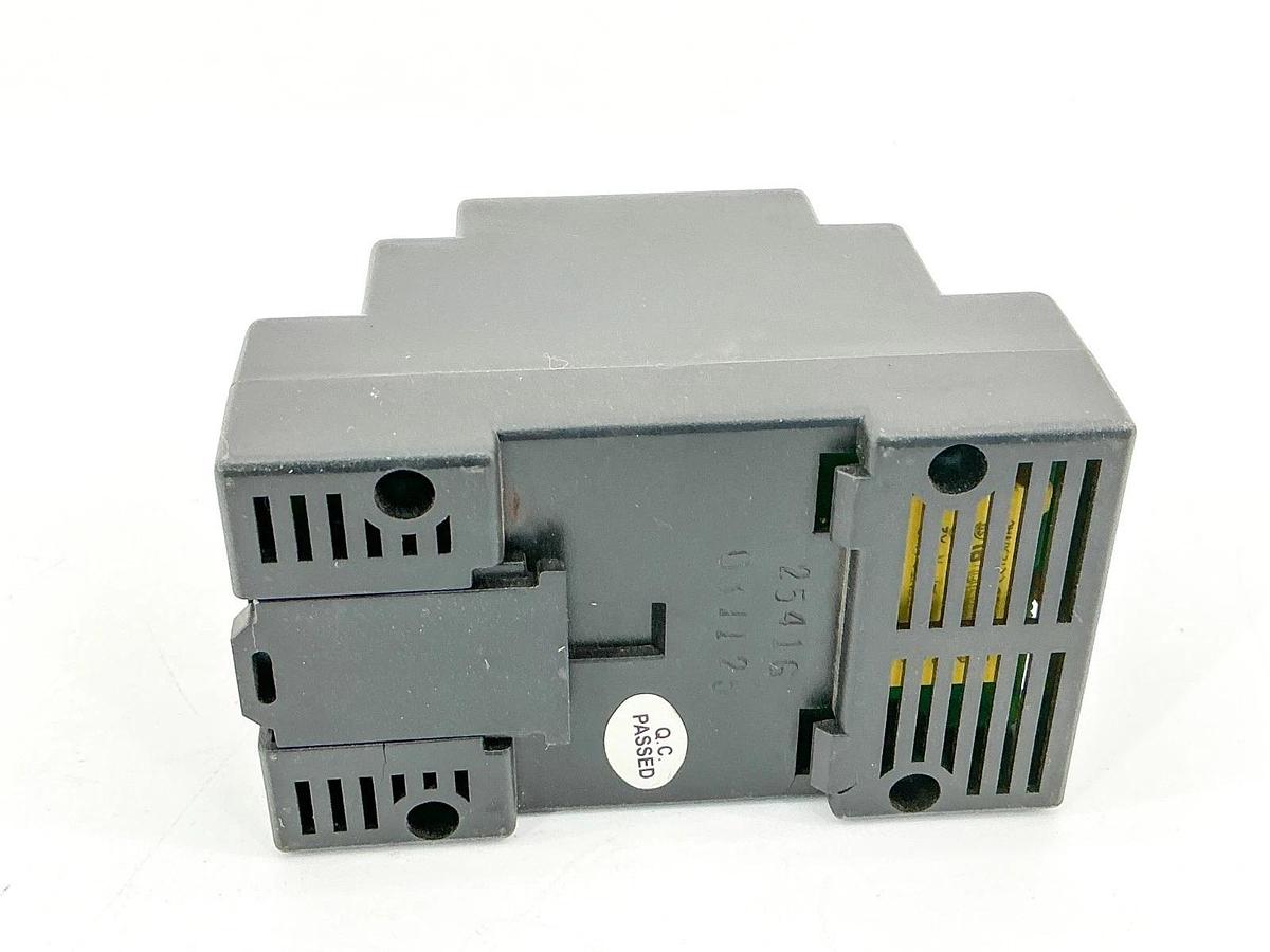 Used Weidmuller CP-SNT Power Supply Input 115-230V 26A Output 24V 1A