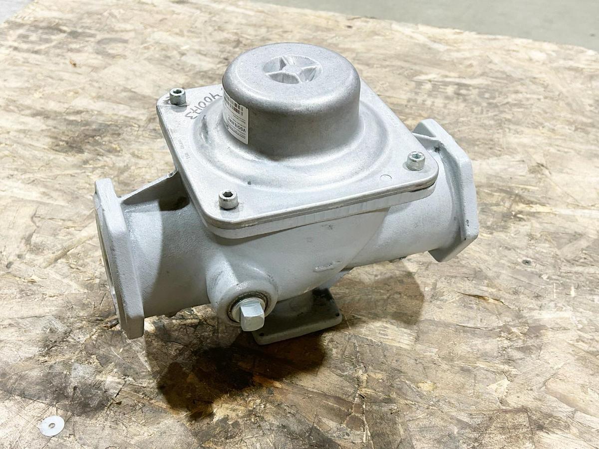 New Siemens VGG10.804U Safety Shut Off Gas Valve 3" 10PSI - No Box
