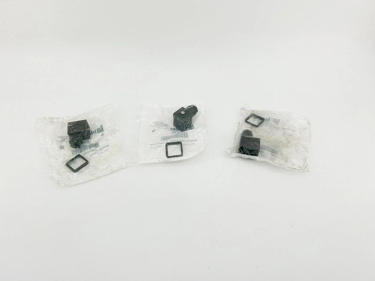 Lot of 3 New Binder CB57314-001 Solenoid Connector, 10A, 250VAC