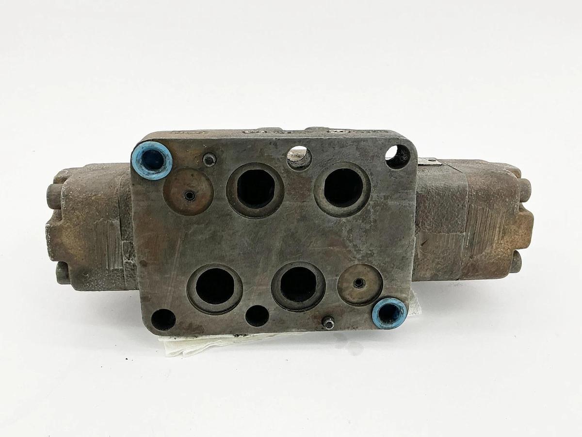 New Bosch 081WV25P1V320PTWS115/60D51/55 Control Valve 3000PSI 9810235538