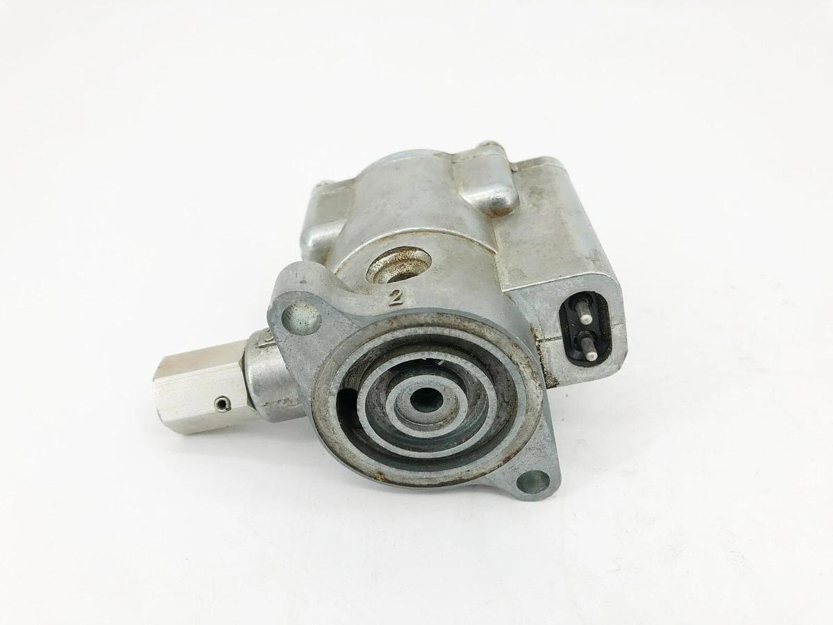 Used Parker K175903553 Pilot Valve 110/120VAC 50/60Hz