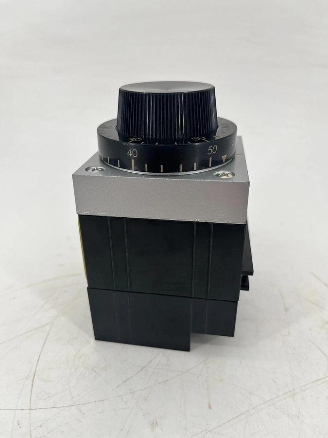 New Agastat E7022OD004 Time Delay Relay 5-50sec. 24VDC 2-1423171-4