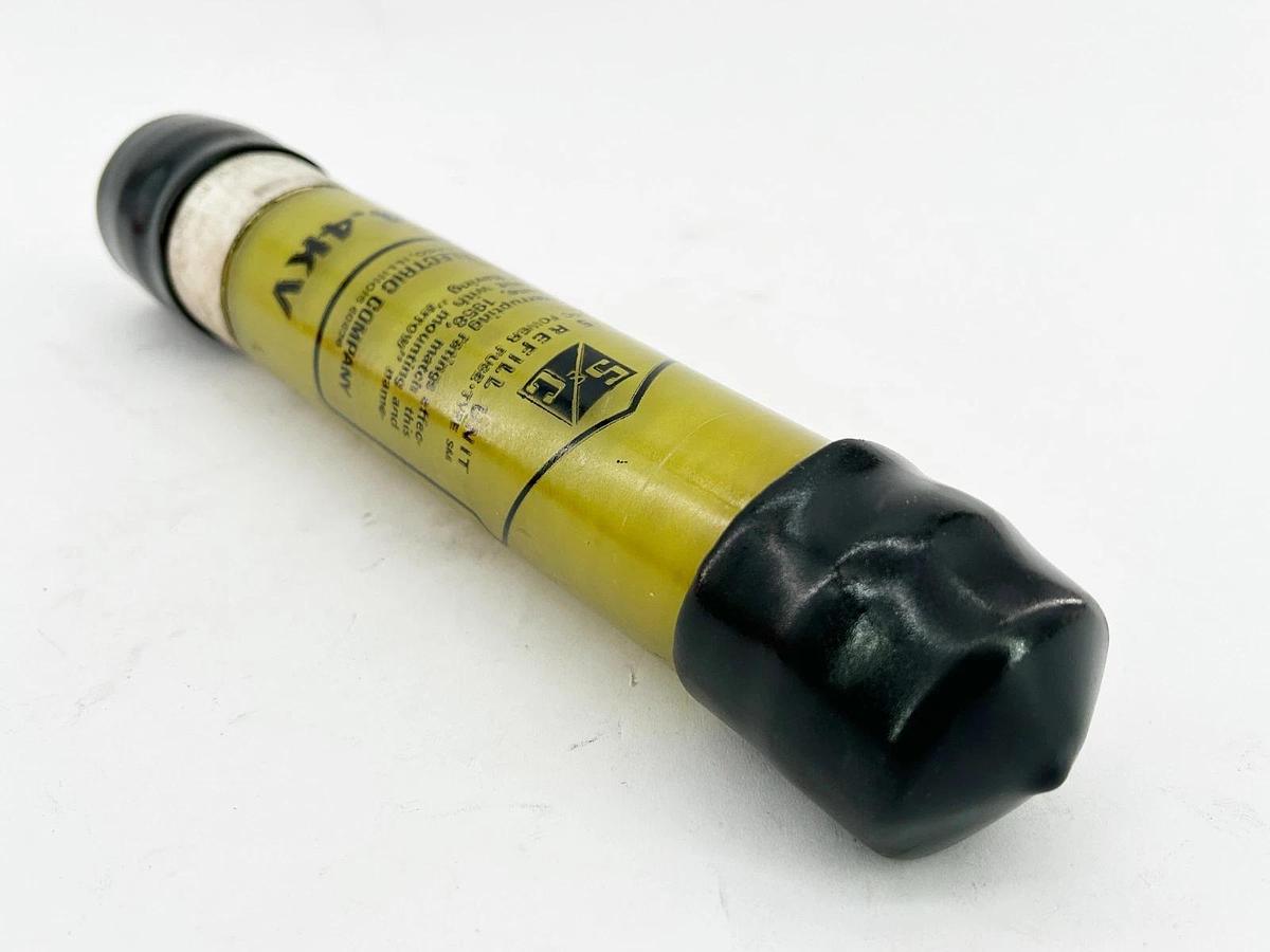 New S&C Electric 262500R4 Slow Speed Fuse Refill 300A 14.4KV