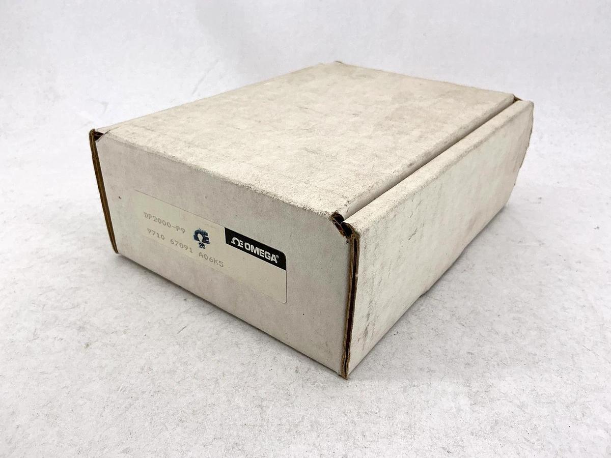 New OMEGA DP2000-P9 Omegarometer Strain Gauge / Monitor 120VAC 4-Watts