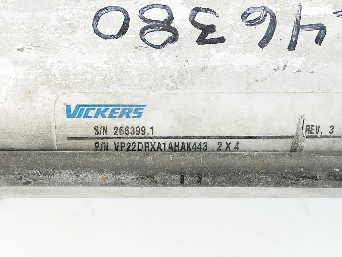 Used Vickers VP22DRXA1AHAK443 Pneumatic Cylinder 2x4 250PSI