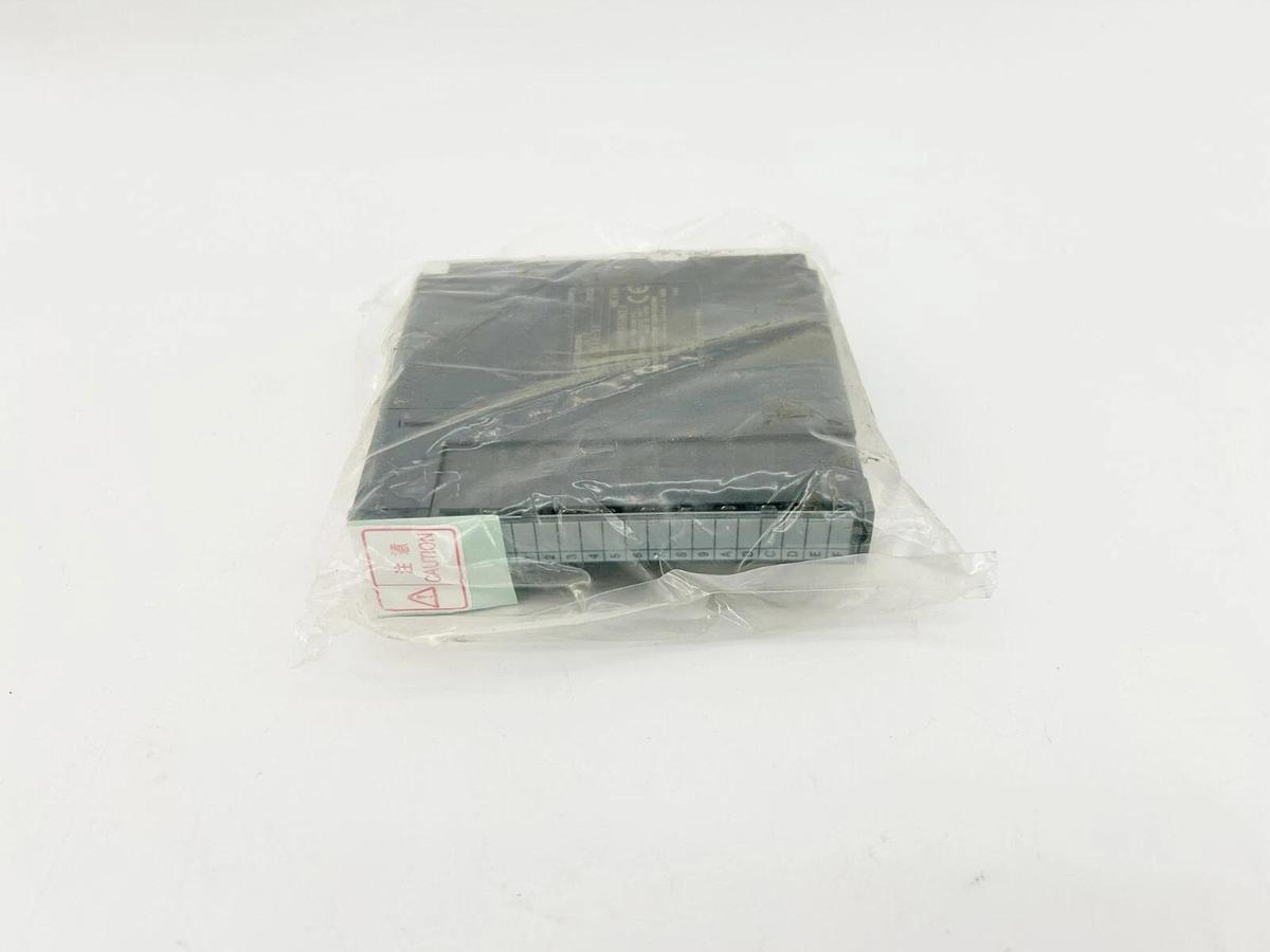 New Mitsubishi QX40-S1 Input Module, 24VDC 6mA