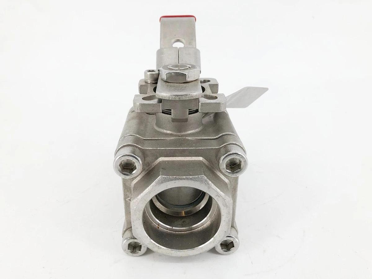 New Sesto Valves M32S-1Q-S60F-L Ball Valve 1-1/4" CF8M 2000WOG - No Box