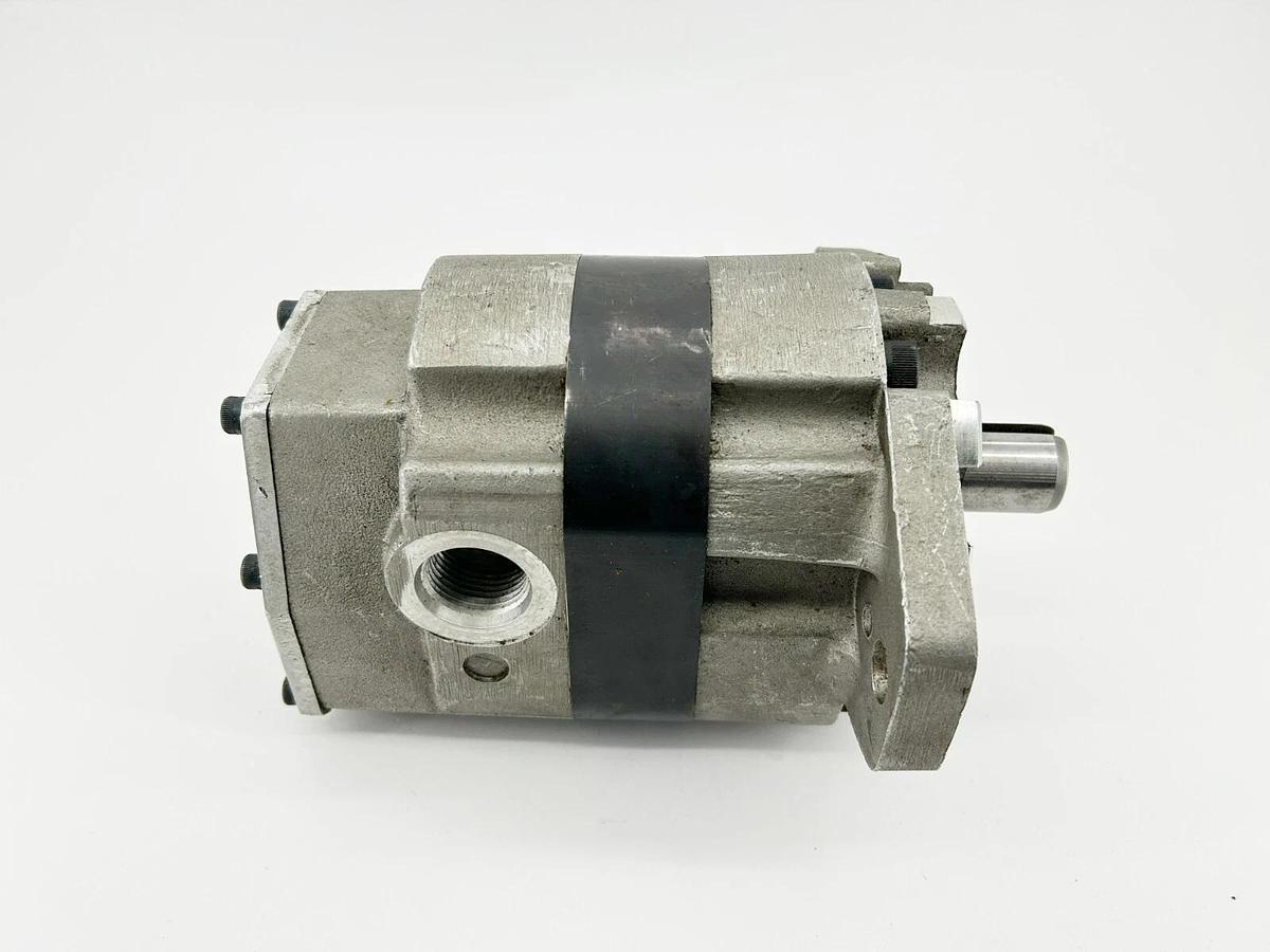 Used Von Ruden Rol-Seal RSA04K-A Hydraulic Motor